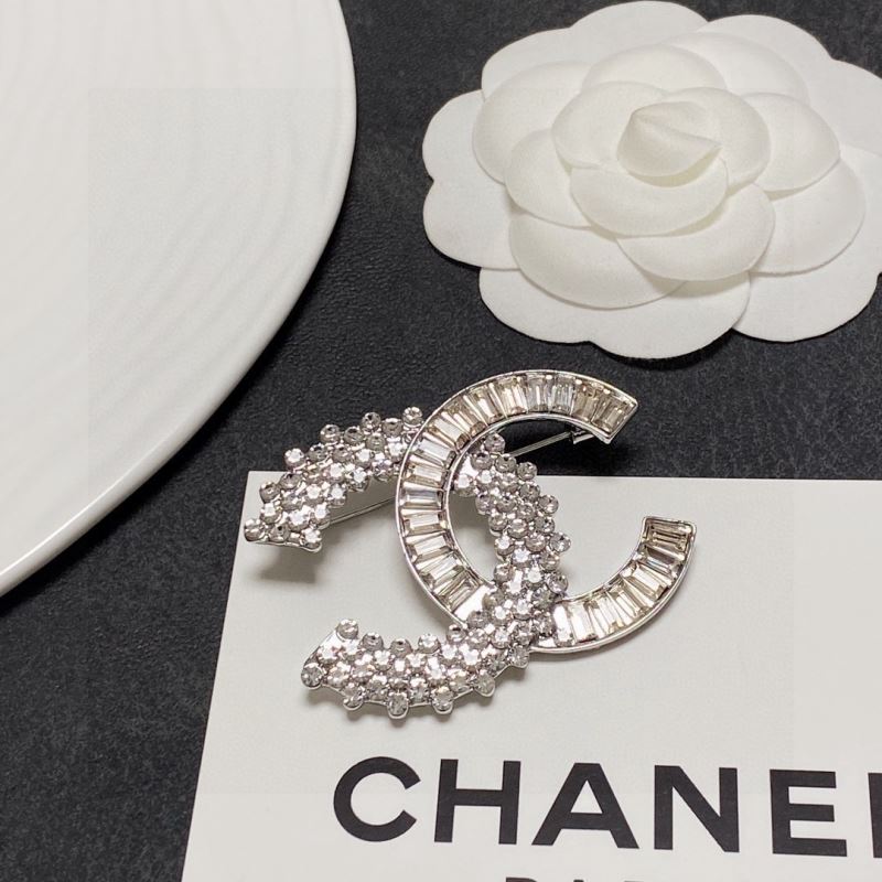 Ch**el brooches